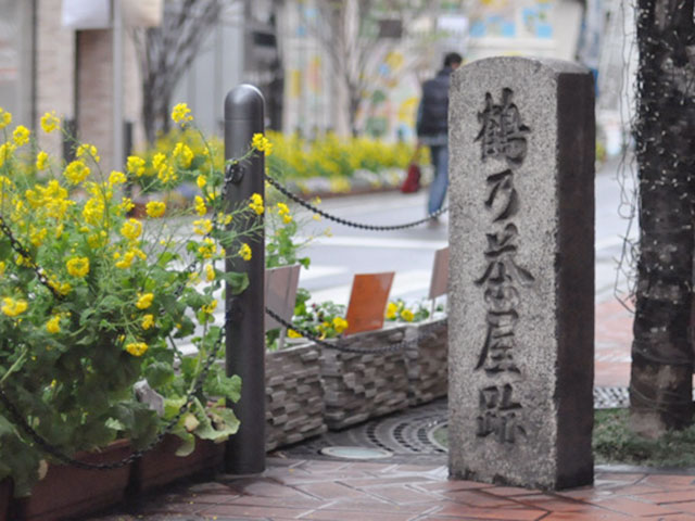 NU茶屋町とNU茶屋町プラスの間にある